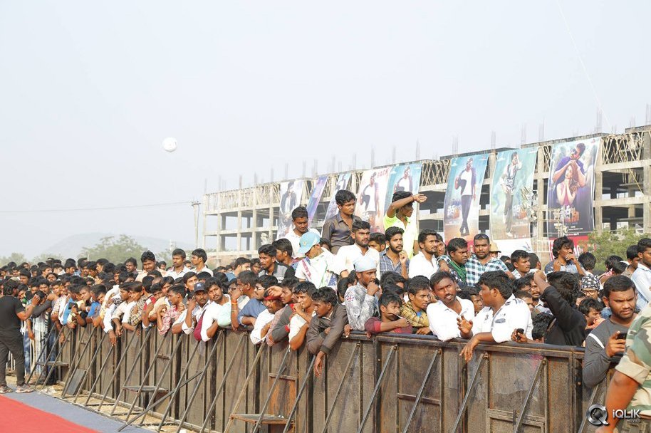 Khaidi-No-150-Pre-Release-Event